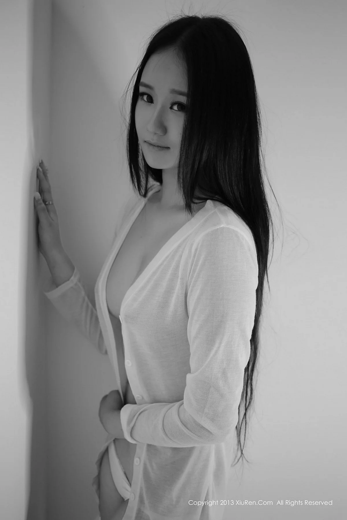 Xrmnw.Com[XiuRen秀人网]No.008_95后乳神妹妹胡琦Seven性感内衣美胸诱惑写真46P