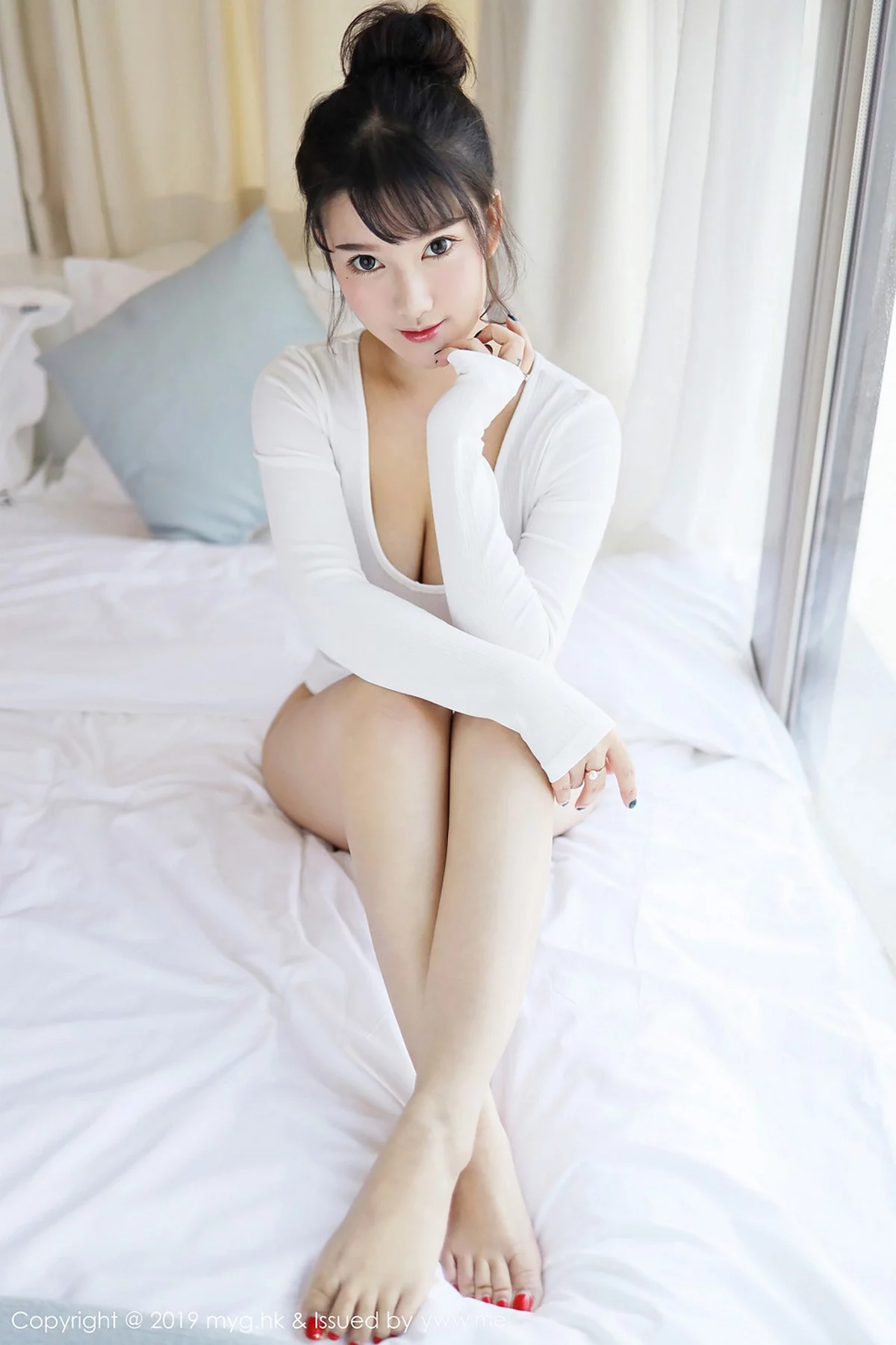 Xrmnw.Com[MyGirl美媛馆]Vol.342_巨乳嫩模小尤奈私房低胸白色内衣+比基尼秀完美身材诱惑写真40P