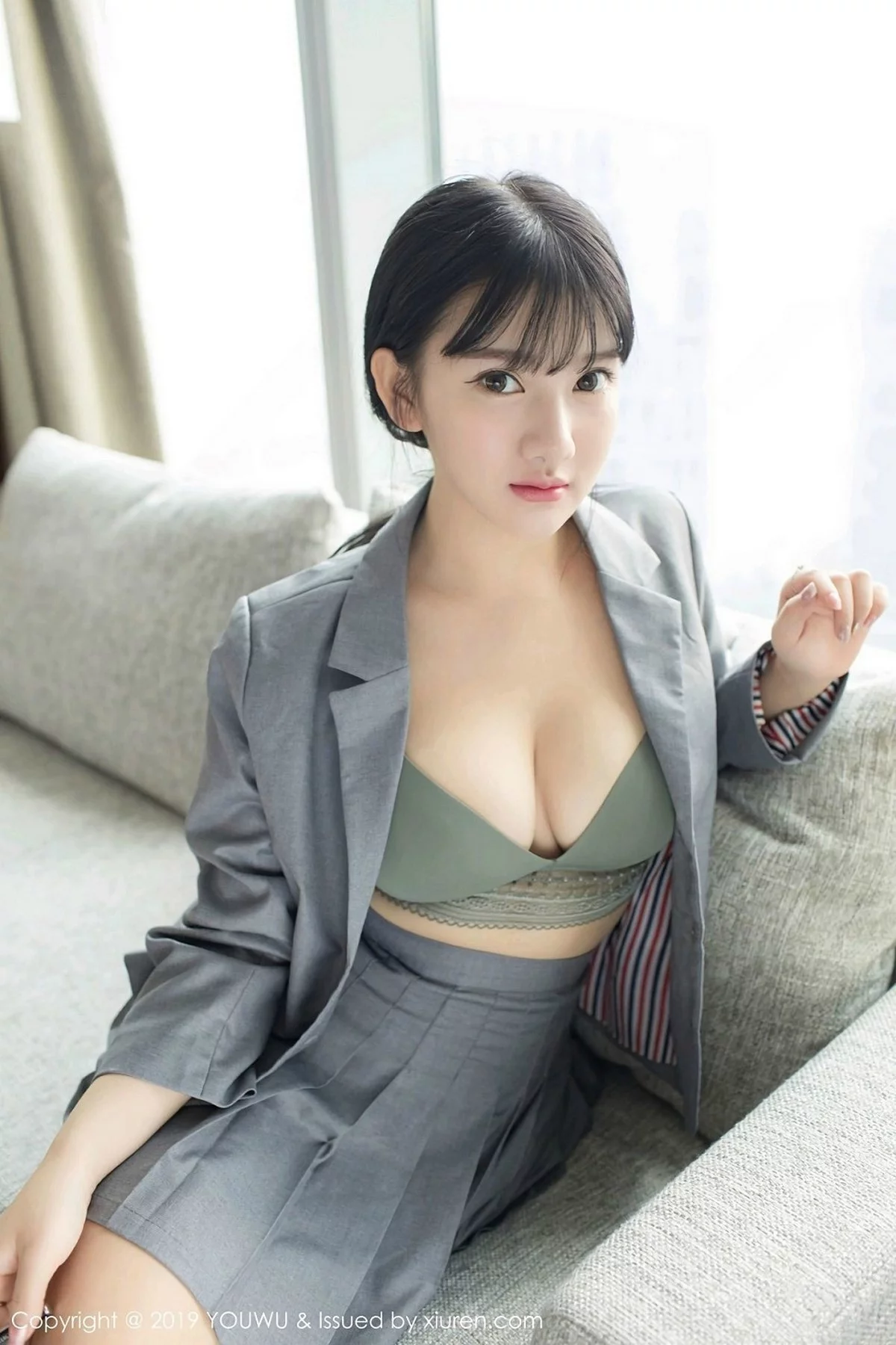 Xrmnw.Com[YouWu尤物馆]Vol.138_巨乳嫩模小尤奈私房黑色高叉连体内衣秀傲人豪乳诱惑写真59P