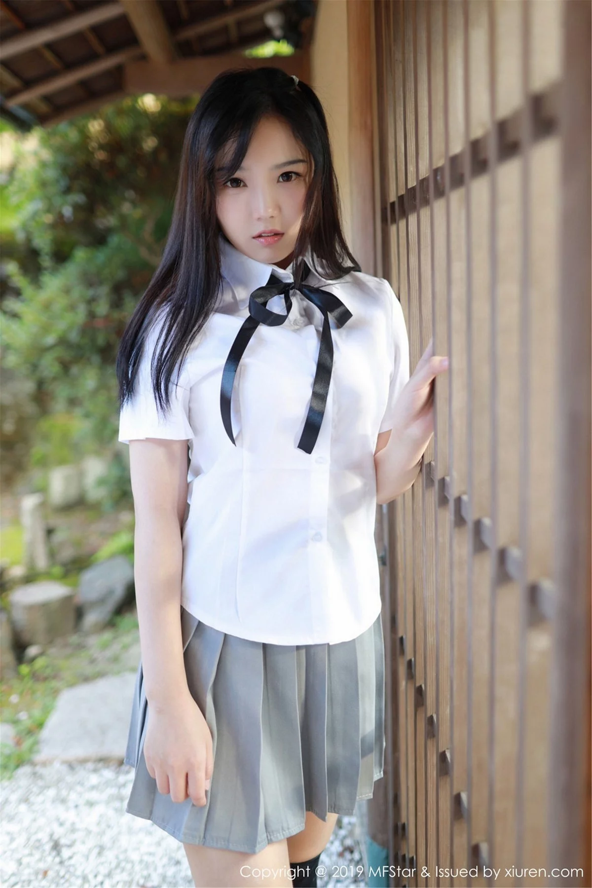 Xrmnw.Com[MFStar模范学院]Vol.193_女神徐微微miar日本旅拍户外学生JK制服清爽迷人写真40P