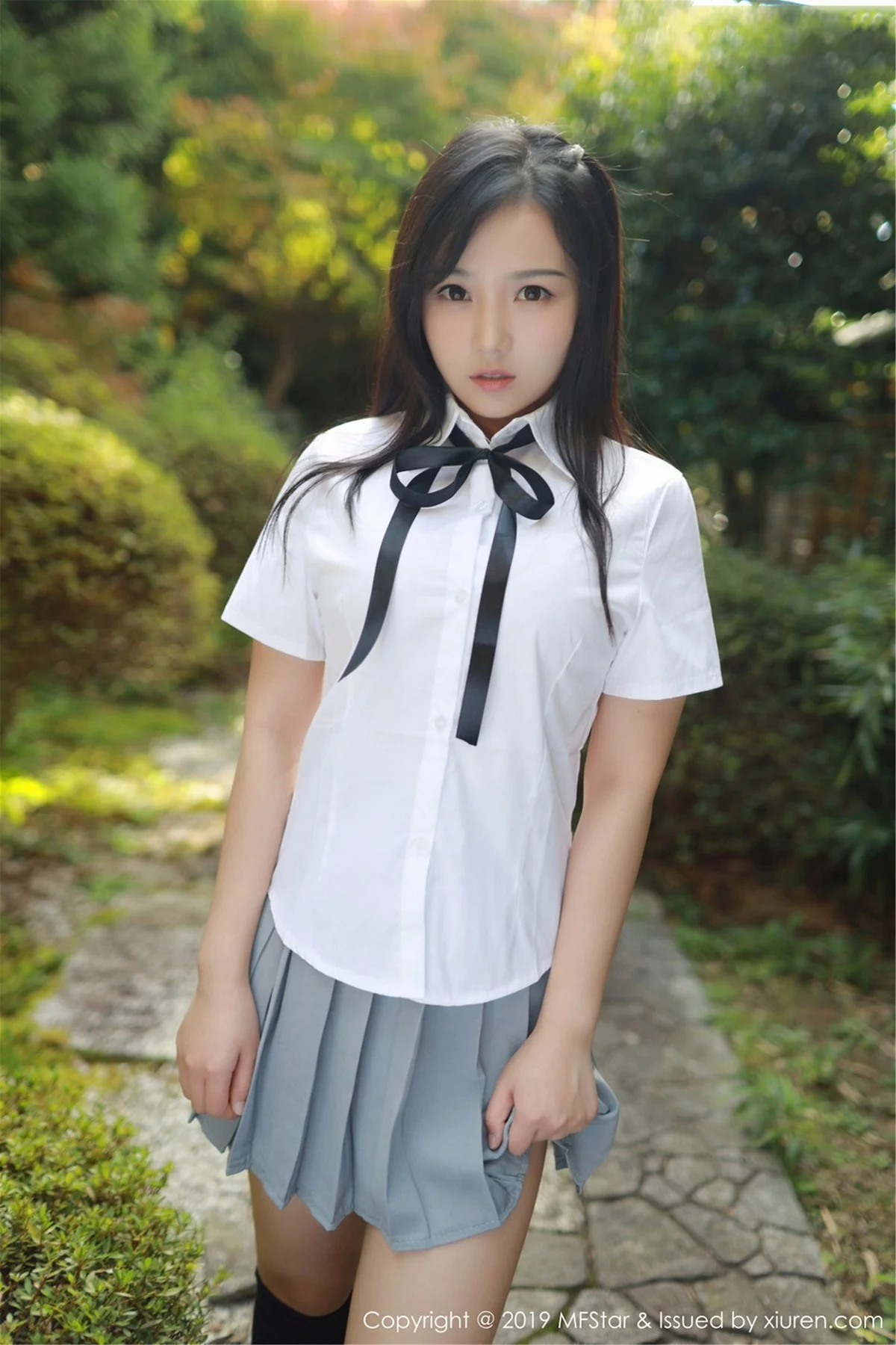 Xrmnw.Com[MFStar模范学院]Vol.193_女神徐微微miar日本旅拍户外学生JK制服清爽迷人写真40P