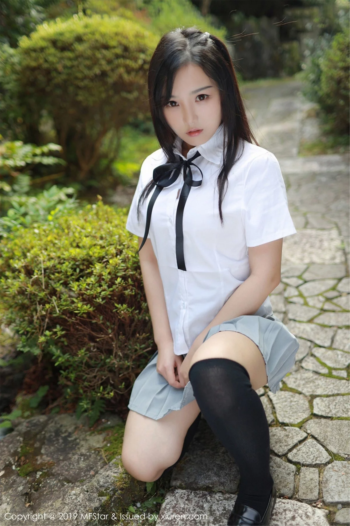 Xrmnw.Com[MFStar模范学院]Vol.193_女神徐微微miar日本旅拍户外学生JK制服清爽迷人写真40P