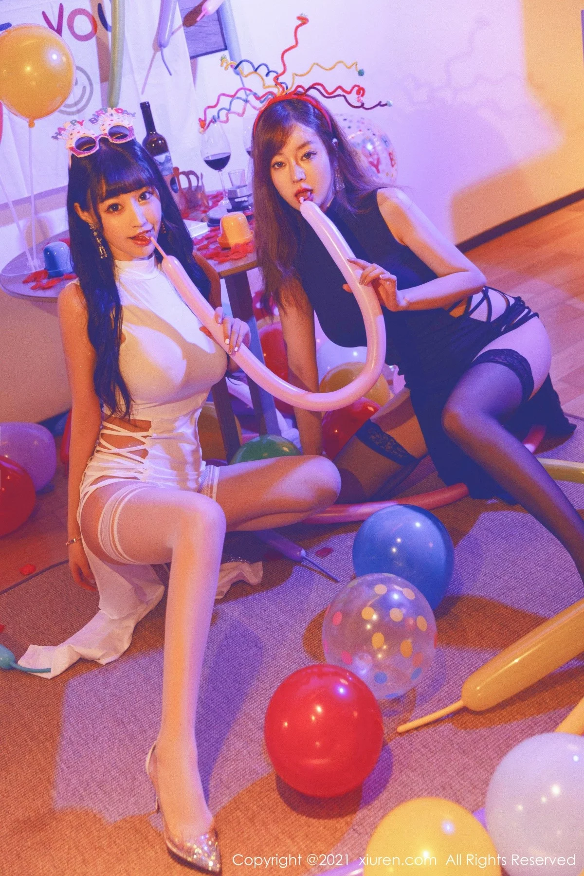 Xrmnw.Com[XiuRen秀人网]No.4025_女神王雨纯＆朱可儿生日party主题私房暗色灯光下撩人诱惑写真98P