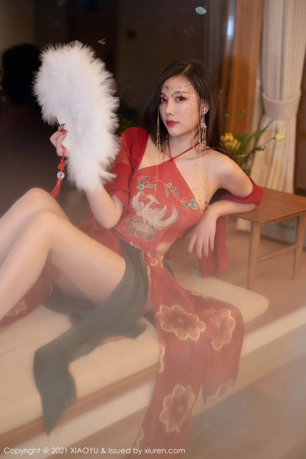 Xrmnw.Com[XiaoYu画语界]Vol.688_女神杨晨晨sugar丽江心愿旅拍私房红色古装肚兜撩人诱惑写真83P