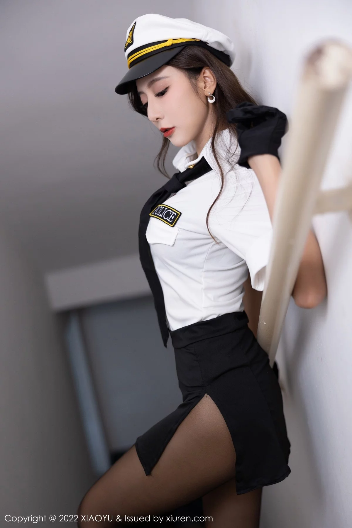 Xrmnw.Com[XiaoYu画语界]Vol.867_女神王馨瑶yanni韩国女警官制服露蕾丝内衣配破烂黑丝诱惑写真90P