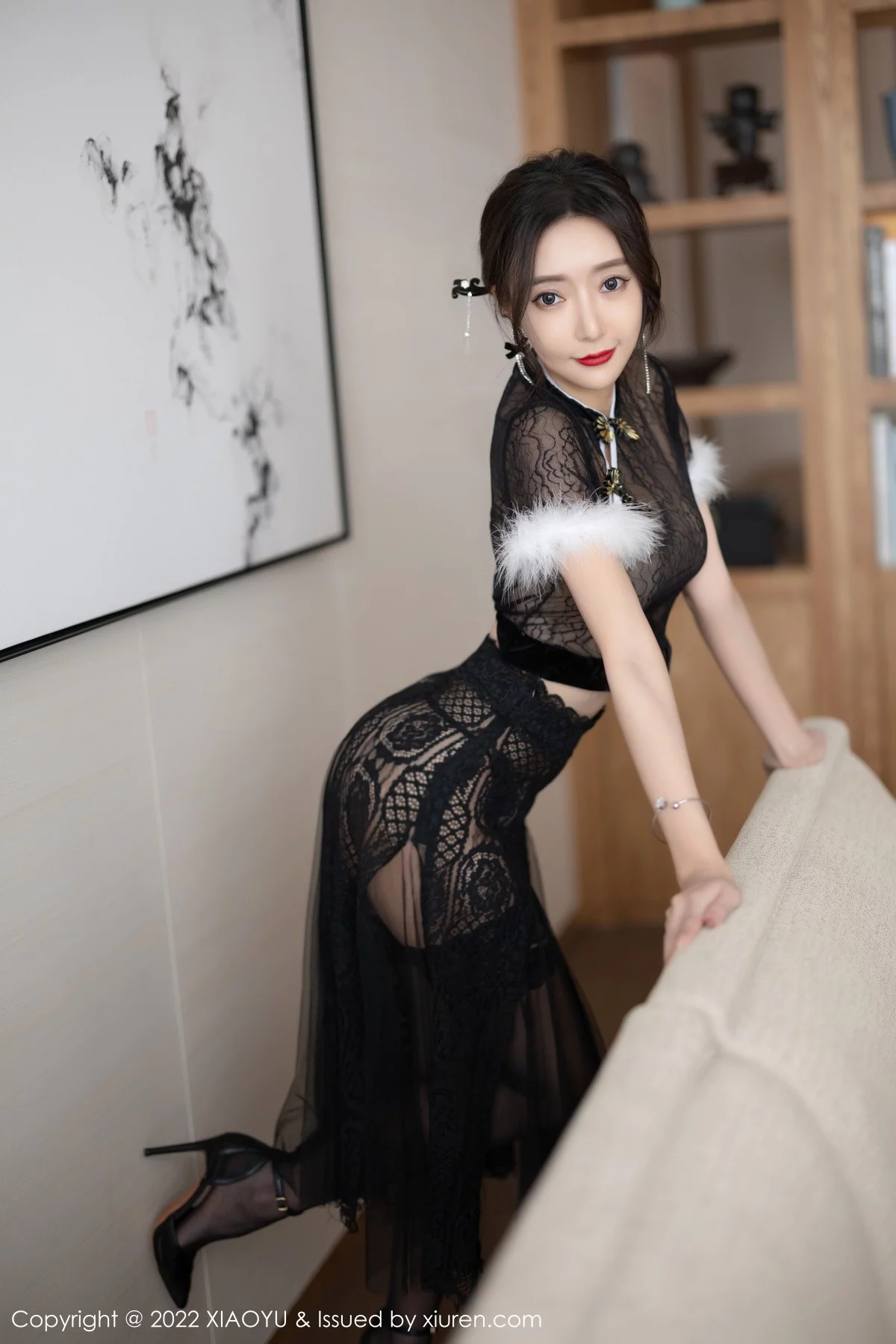 Xrmnw.Com[XiaoYu画语界]Vol.926_女神王馨瑶yanni性感黑色薄纱情趣旗袍配蕾丝袜惹火诱惑写真80P