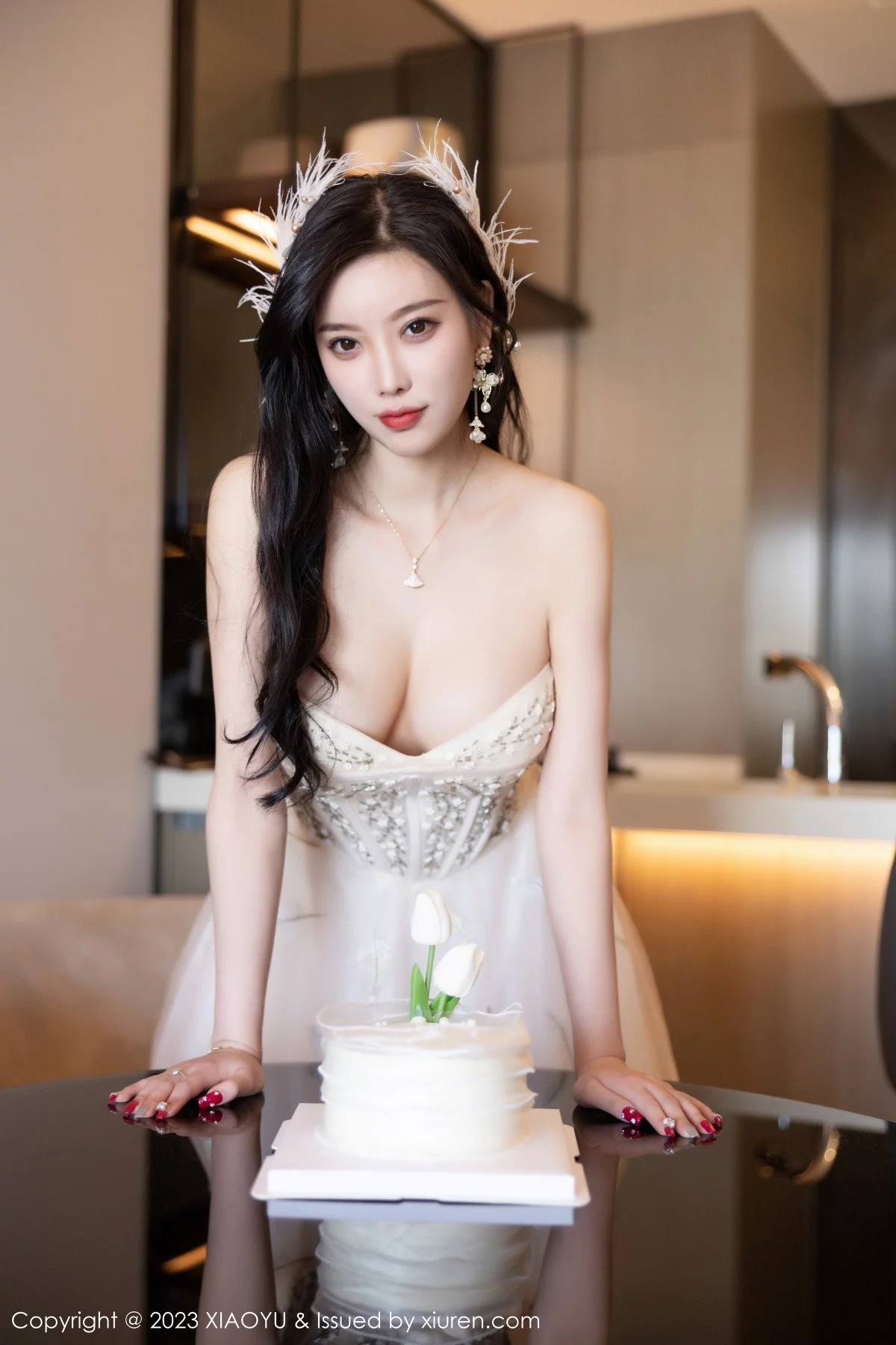 Xrmnw.Com[XiaoYu画语界]Vol.941_女神杨晨晨Yome生日主题脱连衣长裙露火辣身材极致诱惑写真120P