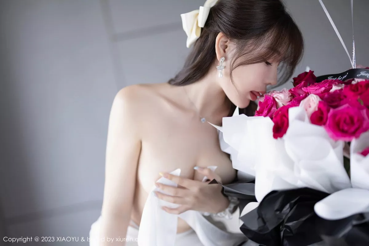 Xrmnw.Com[XiaoYu画语界]Vol.1131_女神徐莉芝Booty白色连衣短裙+黑色情趣服秀曼妙身姿诱惑写真88P