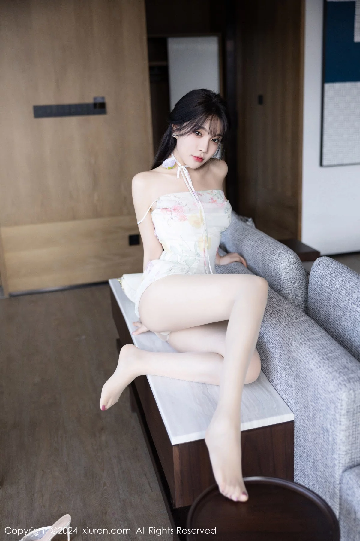 Xrmnw.Com[XiuRen秀人网]No.7959_女神徐莉芝Booty性感白色短裙+黑色情趣服饰秀曼妙身姿诱惑写真82P